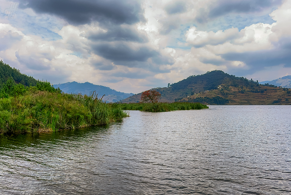 jezero Bunyonyi